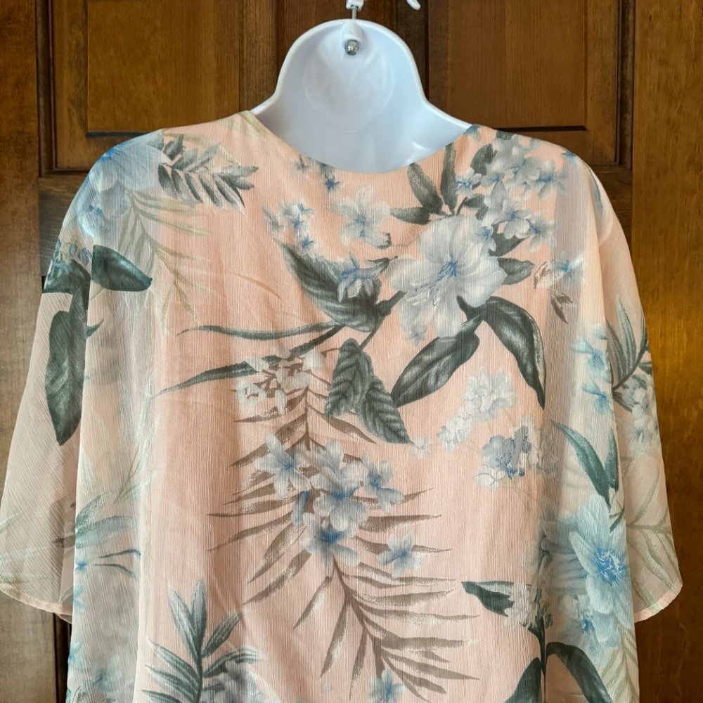 AGB Peach w/Flowers & Leaves Chiffon Overlay w/Attached Tank Medium - Picture 10 of 12